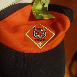 Bnwt BSA tiger cubscout s/m hat